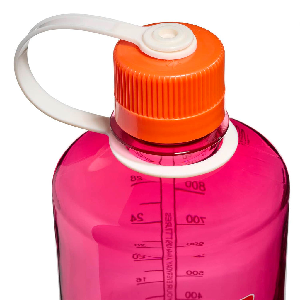 Nalgene product image: 32oz Narrow Mouth Thrill & Motion A6 — 32oz Narrow Mouth Thrill & Motion