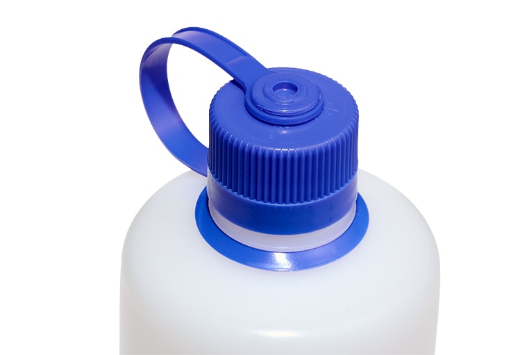 Nalgene product view: 32oz Narrow Mouth Ultralite Bottle Z0 — 32oz Narrow Mouth Ultralite Bottle