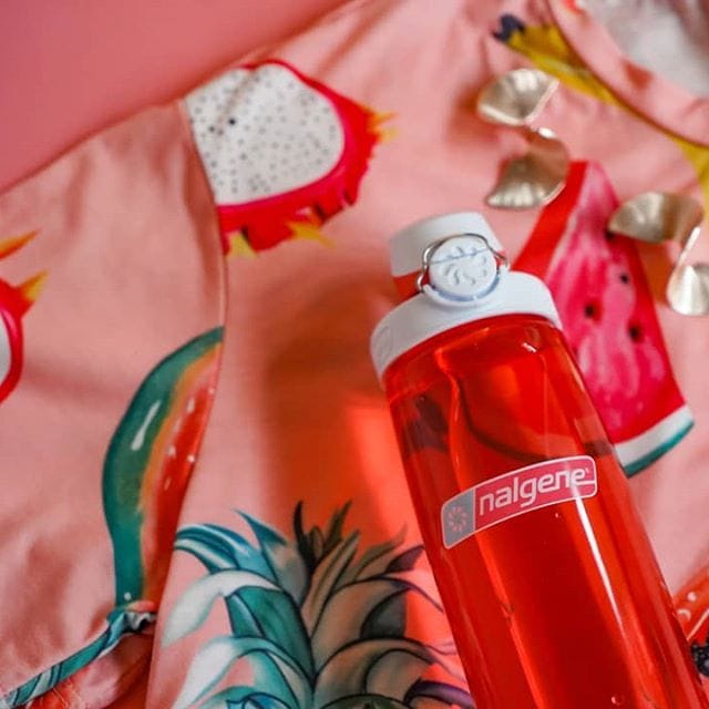 Nalgene product view: 24oz On-The-Fly Lock-Top Bottle G7 — 24oz On-The-Fly Lock-Top Bottle