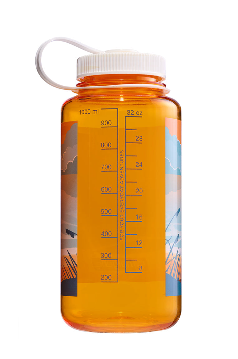 Nalgene product view: 32oz WM Negative Landscape N0 — 32oz WM Negative Landscape